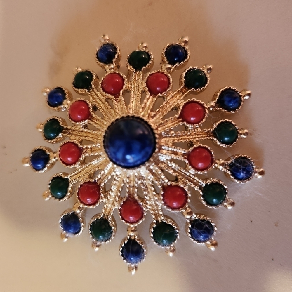 Vintage sarah coventry  Gold-Tone Brooch with Blue, Red, and Green Accents